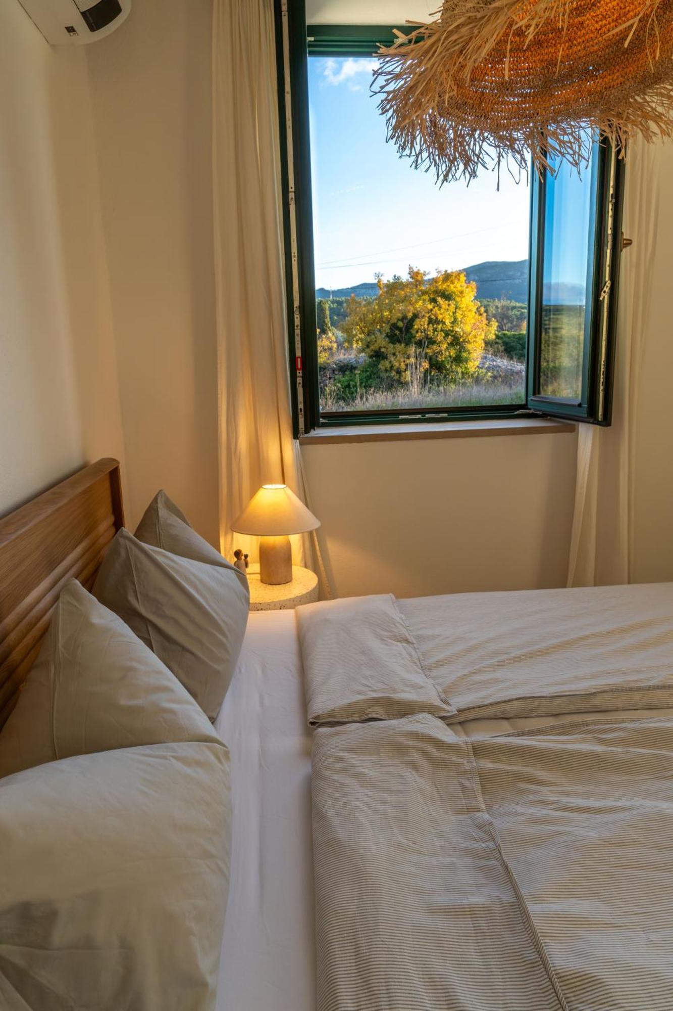 Villa Sjora - "Autentic Dalmatian Stone Villa With Private Garden & Bbq" วรอสกา ภายนอก รูปภาพ